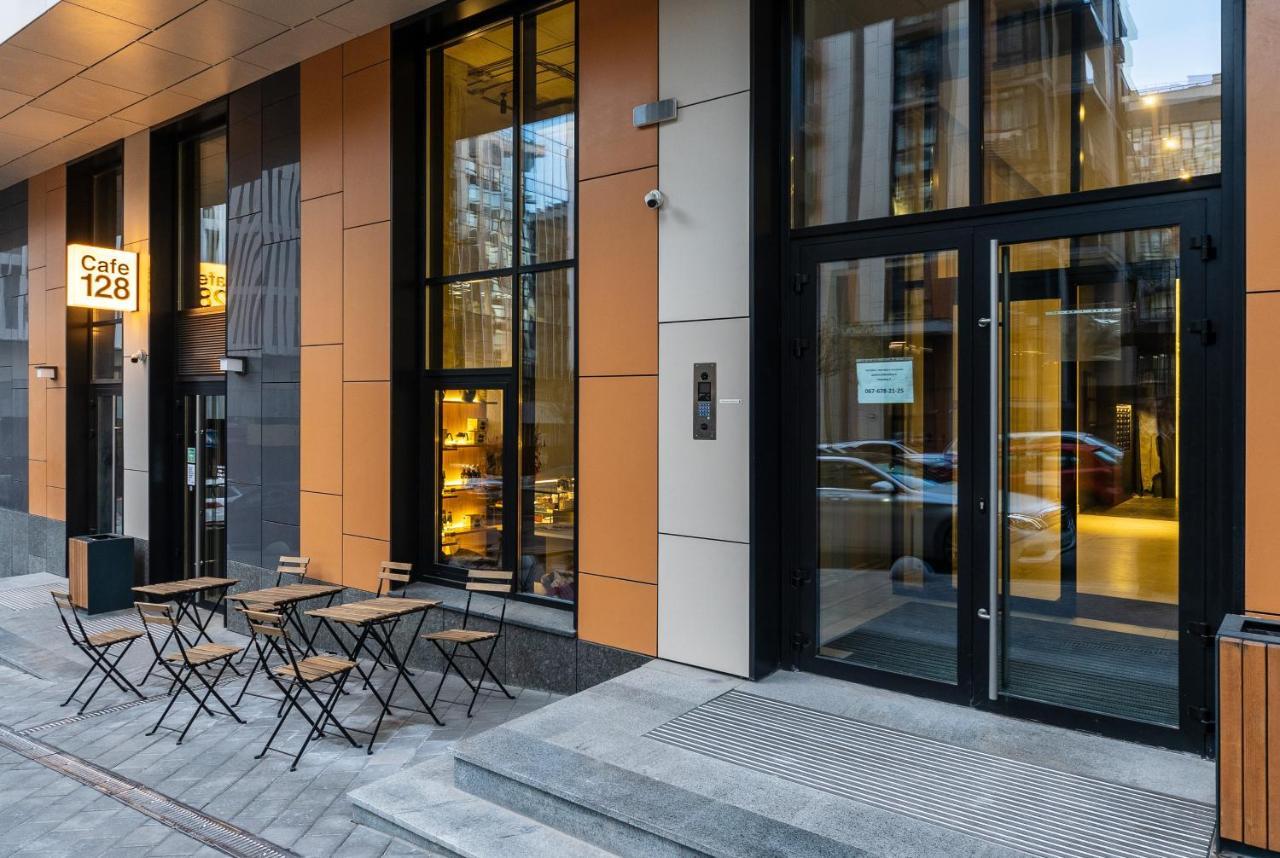 Premium Lux Apartments: French Quarter With Bath Kyiv