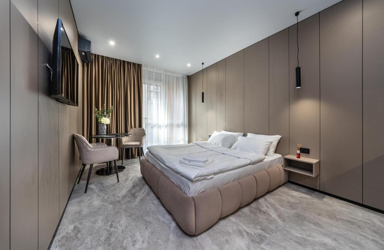 Premium Lux Apartments: French Quarter With Bath