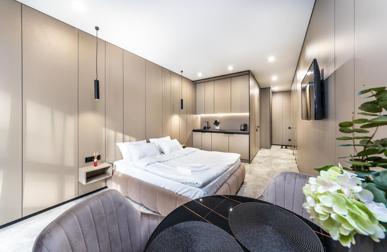 Premium Lux Apartments: French Quarter With Bath