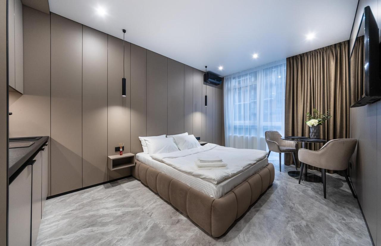 Apartment Premium Lux Apartments: French Quarter With Bath Kyiv